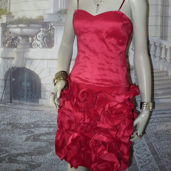 Max and Cleo Dress Size 6 to 8 Red Dressy Cocktail Evening Ruffled 36-inch Chest - Picture 4 of 9